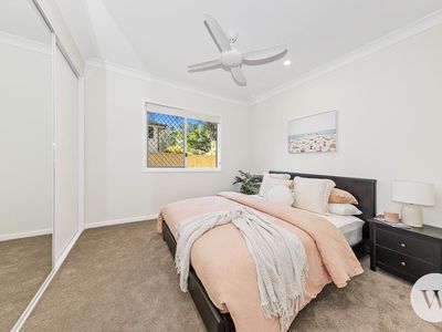 92 Landsboro Ave, Boondall