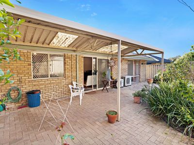 8 David Close, Osborne Park