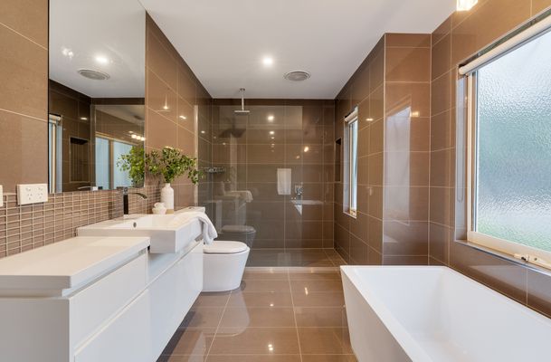 2 / 158 Spencer Street, Essendon