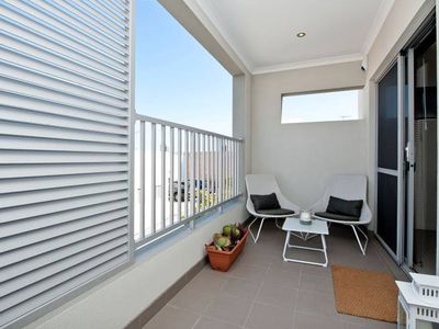 14D Bauxite Lane, Joondanna