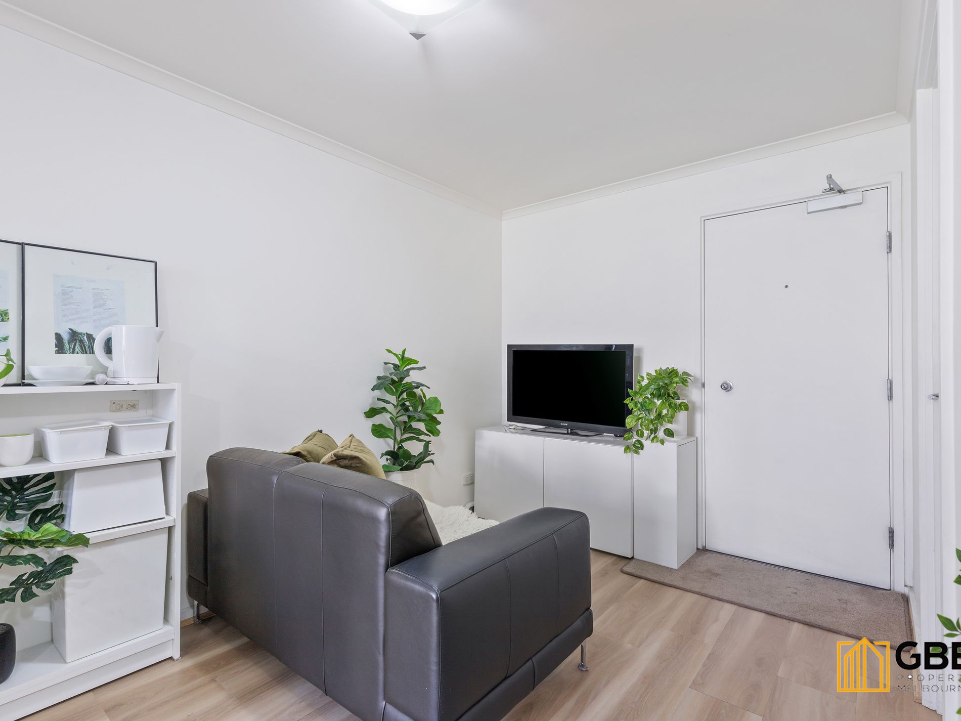 219 / 118 Dudley Street, West Melbourne