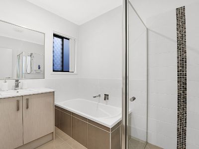 30 Sawmill Drive, Griffin
