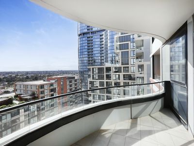 1012 / 40 Hall Street, Moonee Ponds