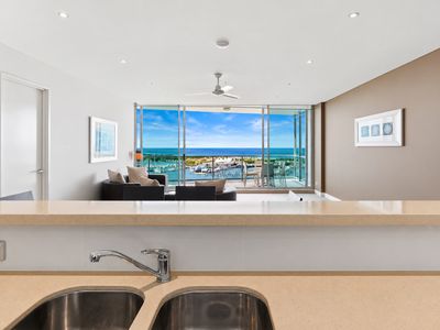2405 / 1 Como Crescent, Southport