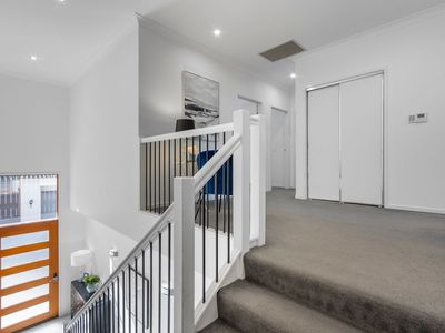 11 / 10 Zircon Close, Rochedale