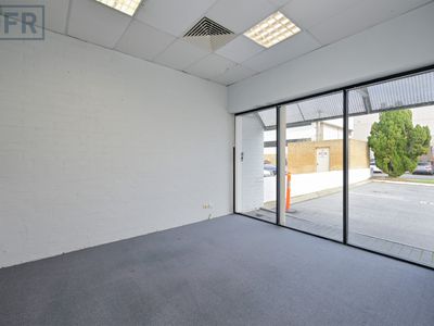 1 / 61 Walters Drive, Osborne Park