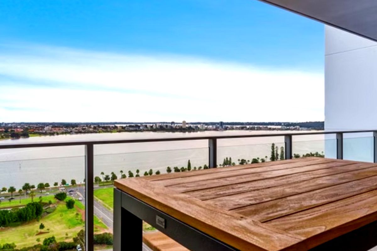 2001 / 63 Adelaide Terrace, East Perth