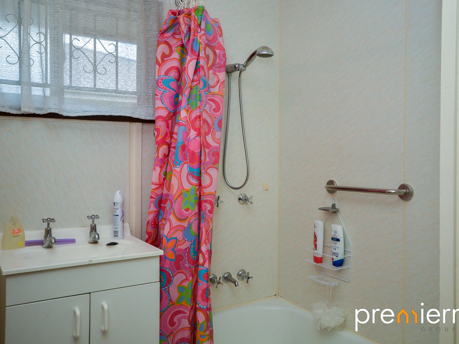 17 Howard Street, Goodna