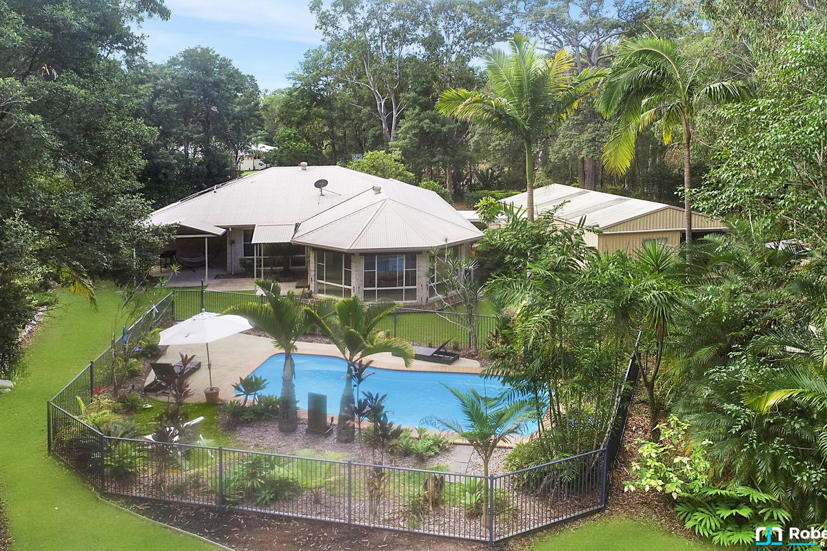 6 Bloodwood Place, Cooroibah