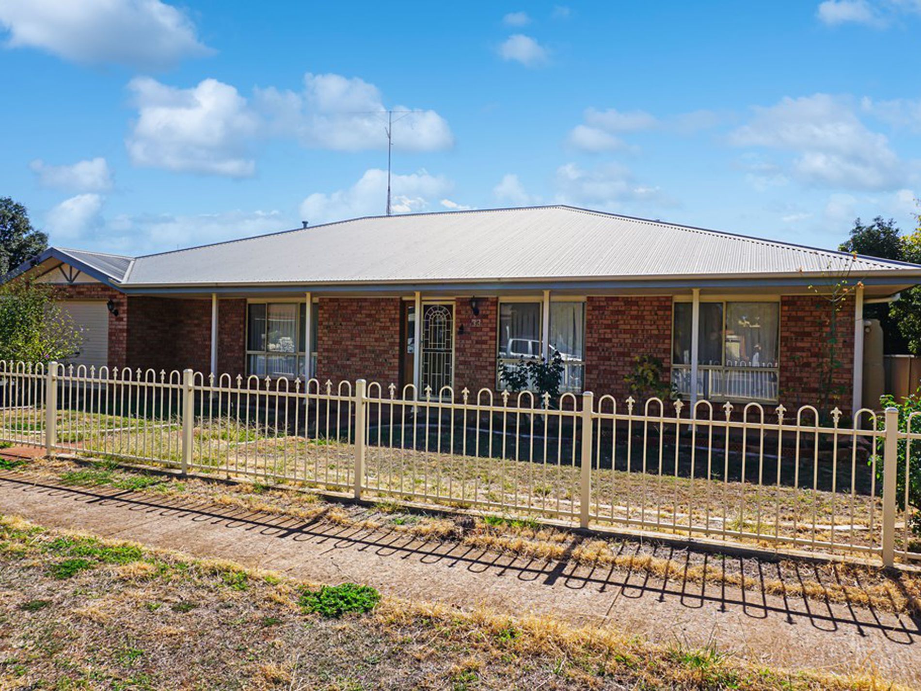 33 Gladstone Street, West Wyalong
