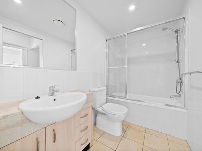 142 / 7 Land Street, Toowong