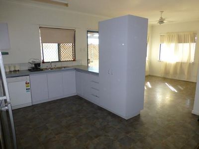 7 Paroo Close, South Hedland