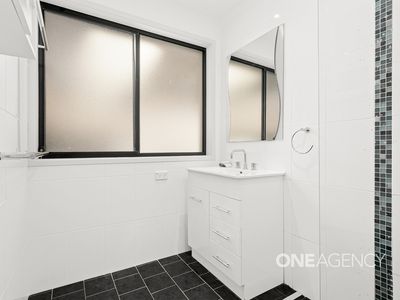 1 / 7 Taylor Road, Albion Park