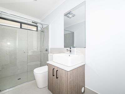 7a / 13 Welford Way, Success