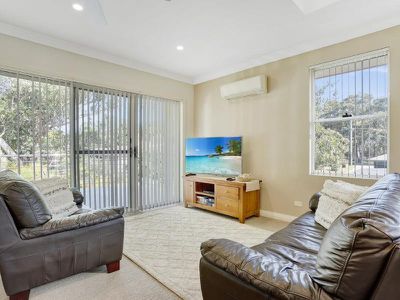 5 / 8-10 Moola Street, Hawks Nest