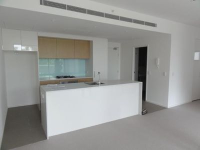 C1010 / 6 Saunders Close, Macquarie Park