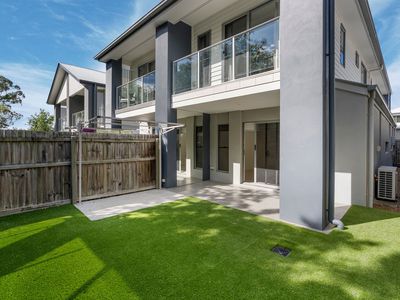 124 Cooper Crescent, Rochedale