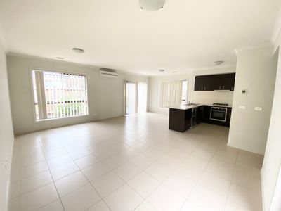 5 Bondi Parade, Point Cook