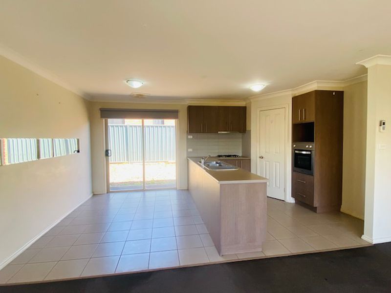 3 Garden View Drive, Tarneit
