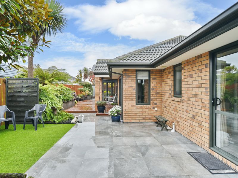 12 Belgrove Place, Parklands