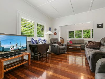 6 Ensbey Rd, Flaxton