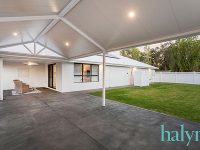 95 Welshpool Road, Lesmurdie