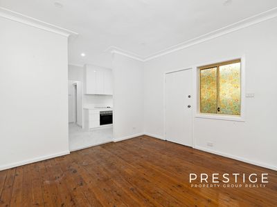 Flat 2/7 Rawson Street, Rockdale