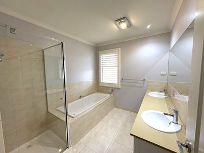 1 Hamlet Street, Greensborough