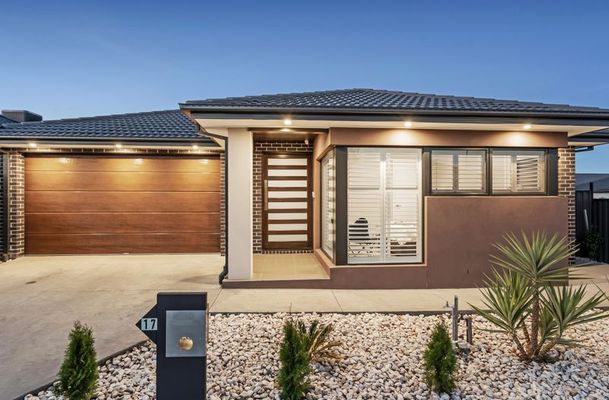 17 Lemon Myrtle Way, Craigieburn