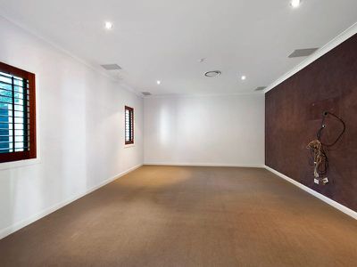 50 Great Southern Drive, Robina