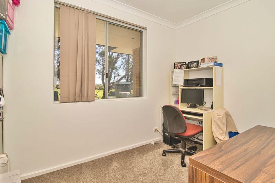310 Young Road , Baldivis