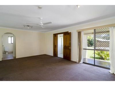 15 Thompson Crescent, Tewantin