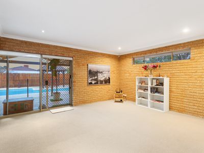 16 Bredgar Way, Marangaroo