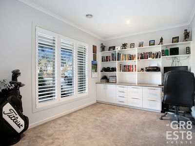 31 Merritt Avenue, Cranbourne West