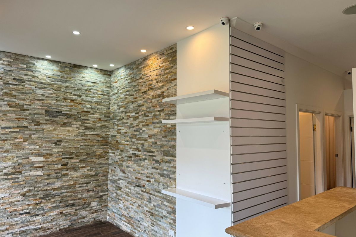 Shop 4 / 41 Hall Drive, Menai