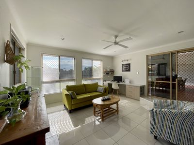 8 Bruce Street, Torquay