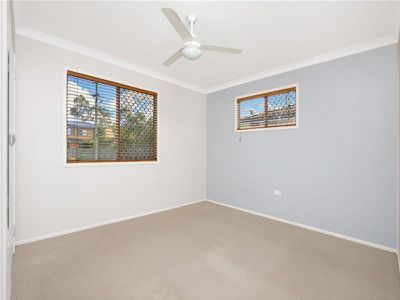 12 Stubbs Road, Woodridge