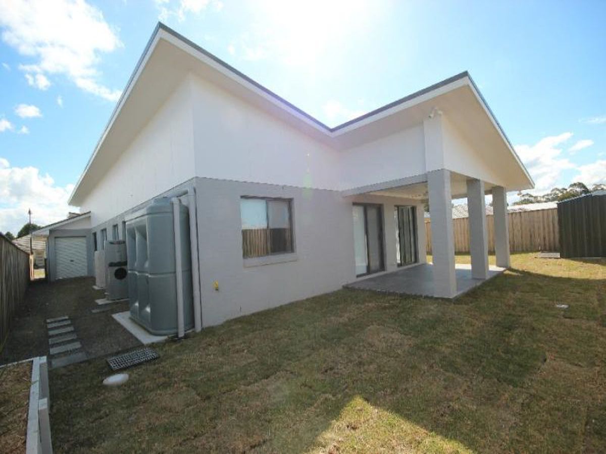 4 Estramina Way, Tanilba Bay, Tanilba Bay - Thumbnail 3