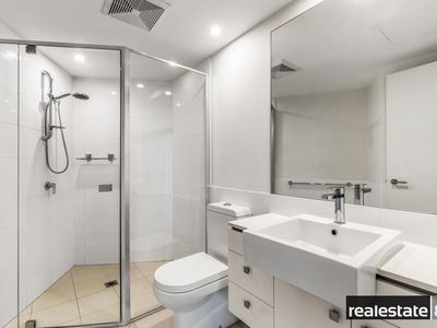 8 / 280 Lord Street, Perth