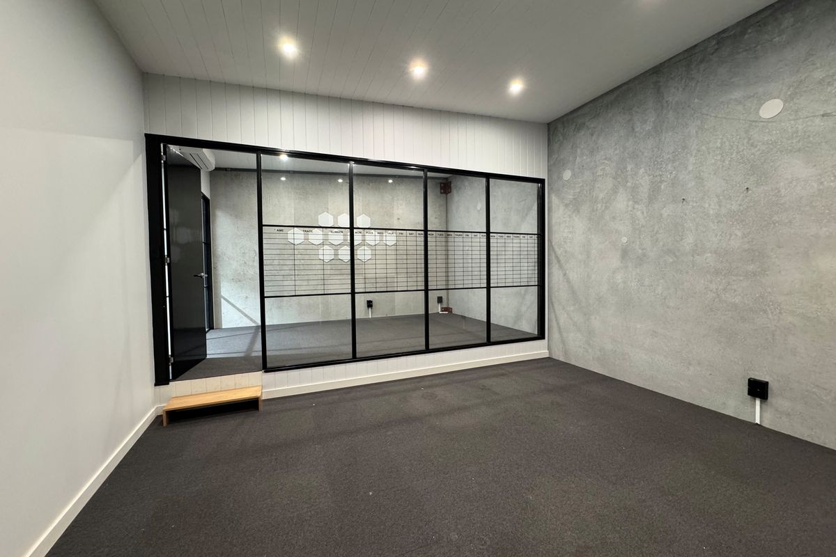 Unit 11 / 8-18 Wurrook Circuit, Caringbah