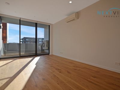 E802 / 11 Charles Street, Wickham