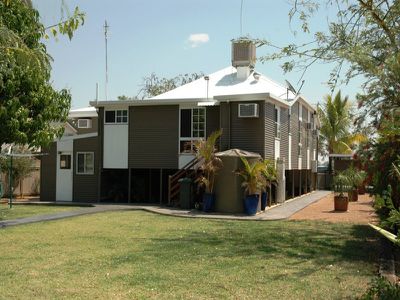 168 Wren street, Longreach