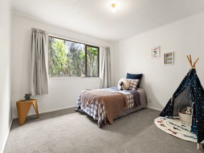 B / 352 Pine Hill Road, Liberton