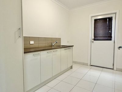 1167 Ison Road, Manor Lakes