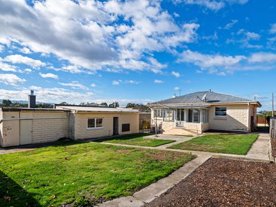 6 Napoleon Street, Youngtown