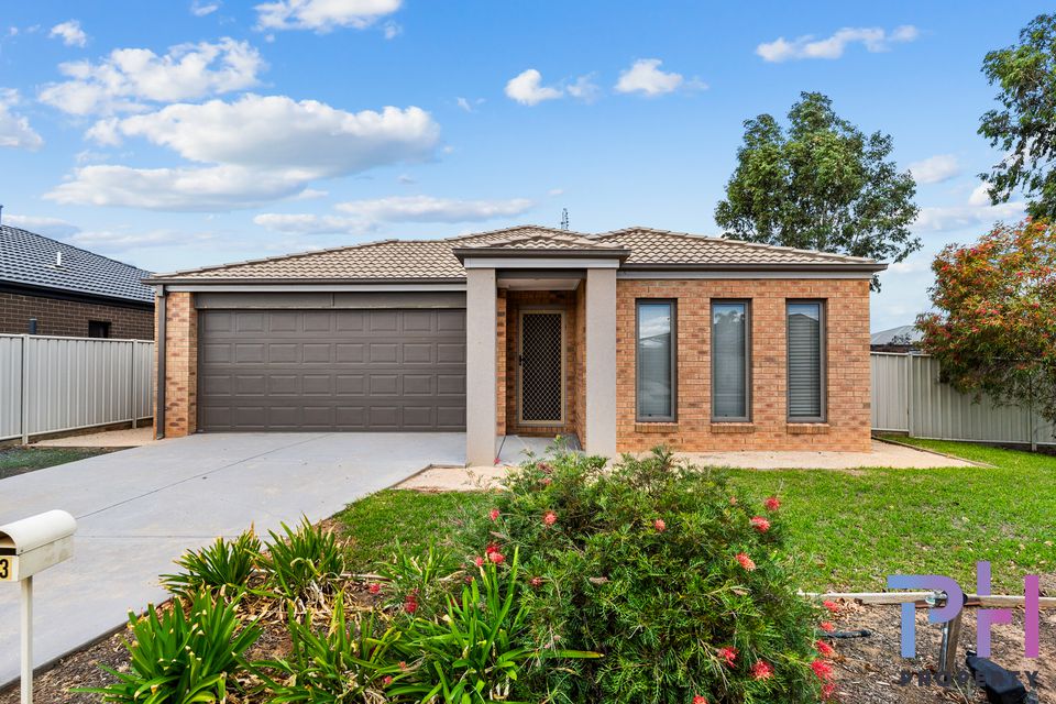 13 Garden Drive, Epsom