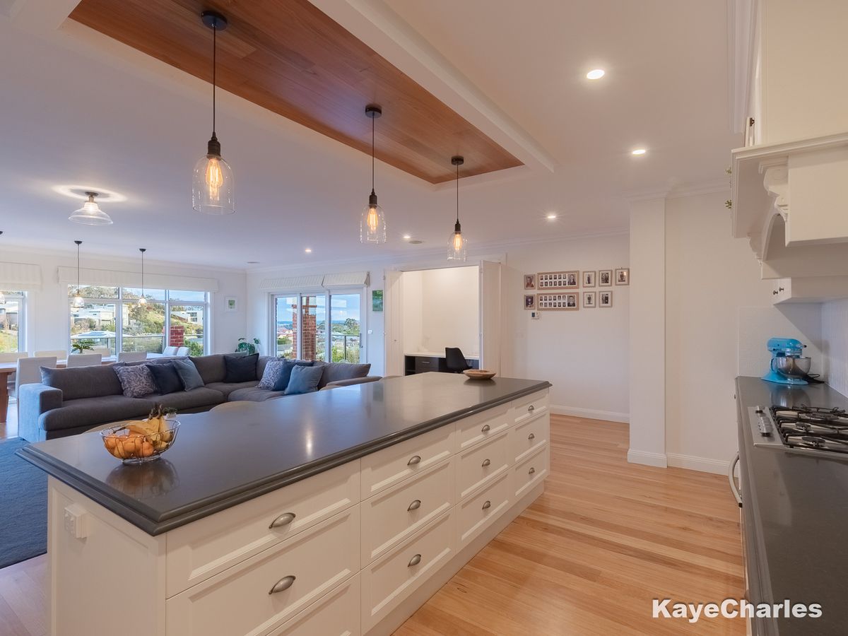 3 North Hidden Valley Circuit, Beaconsfield