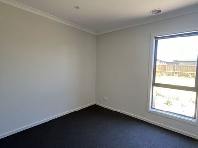 12 Harshaw Road, Thornhill Park