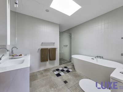 502 / 85 Eyre Street, Kingston