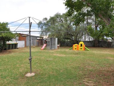 68 Sam St, Forbes